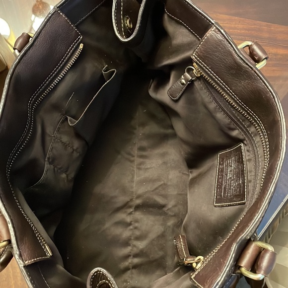 Brown leather Coach tote - Picture 8 of 13